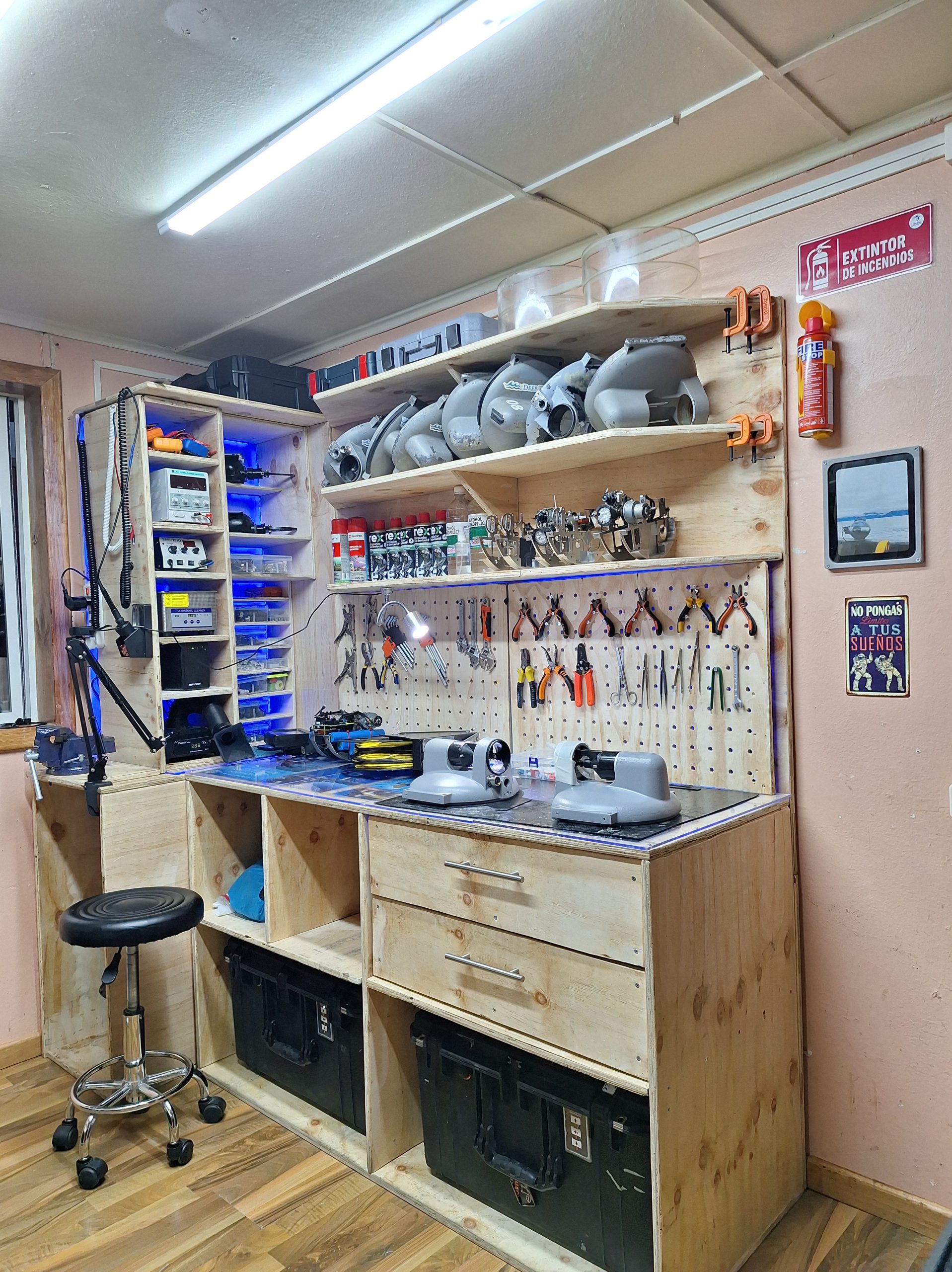 Trabajo Tiburov Robotica Submarina