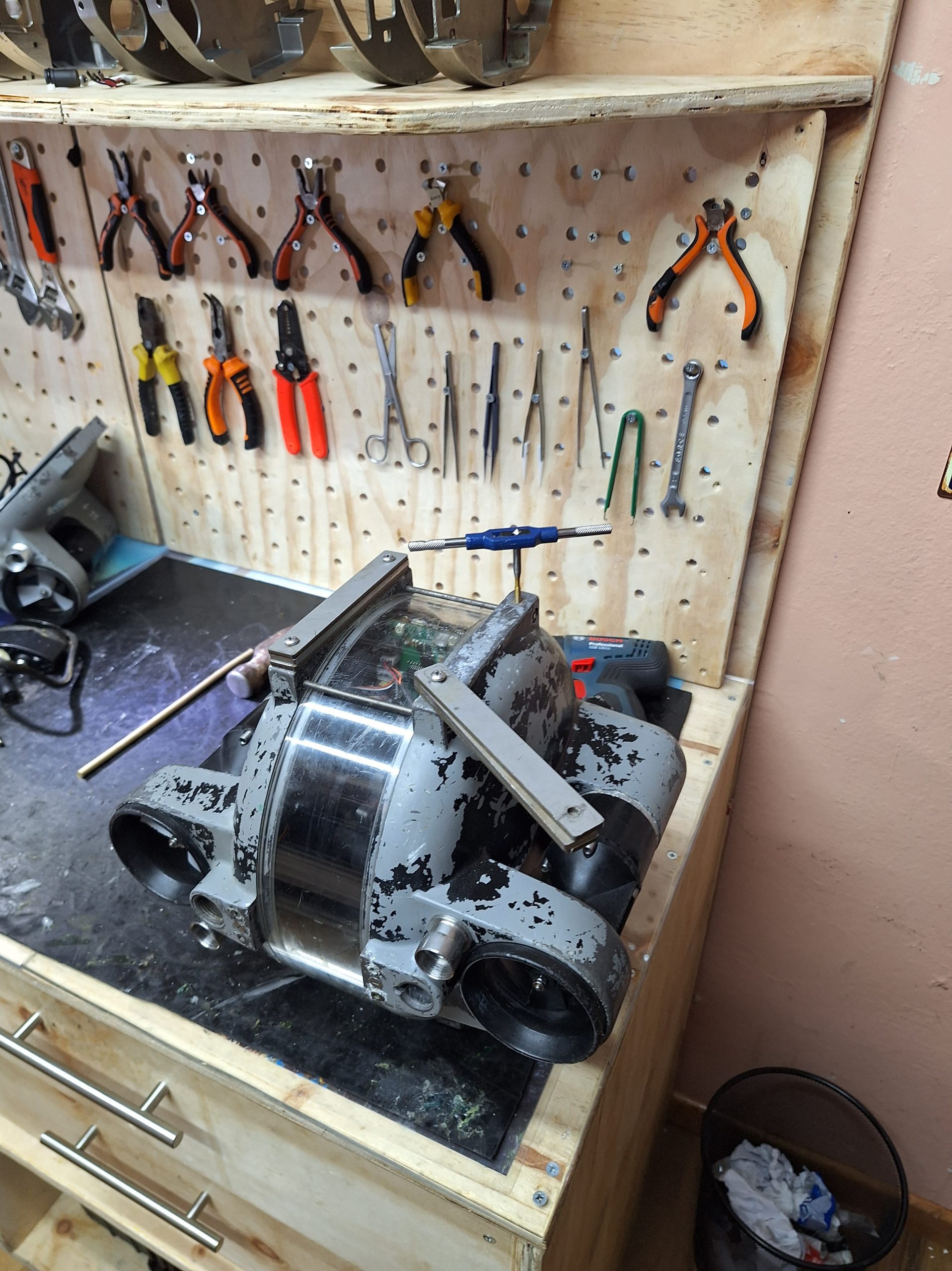 Trabajo Tiburov Robotica Submarina