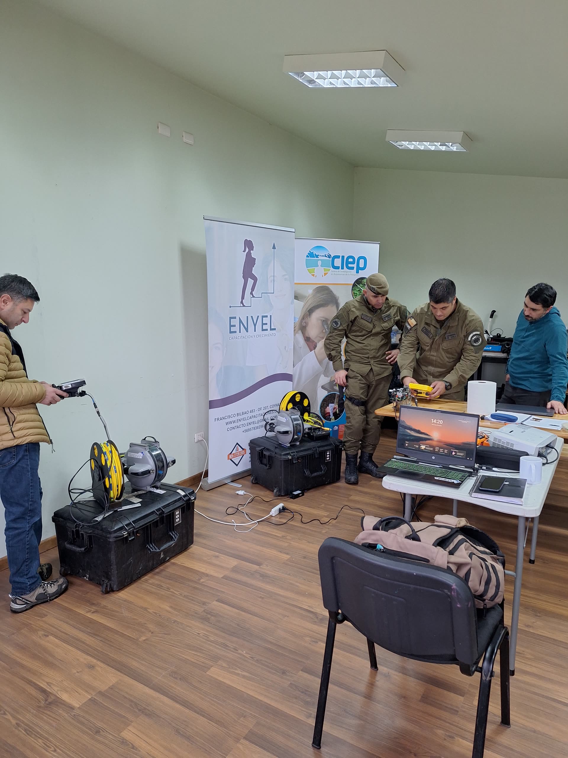 Cursos — Tiburov Robótica Submarina