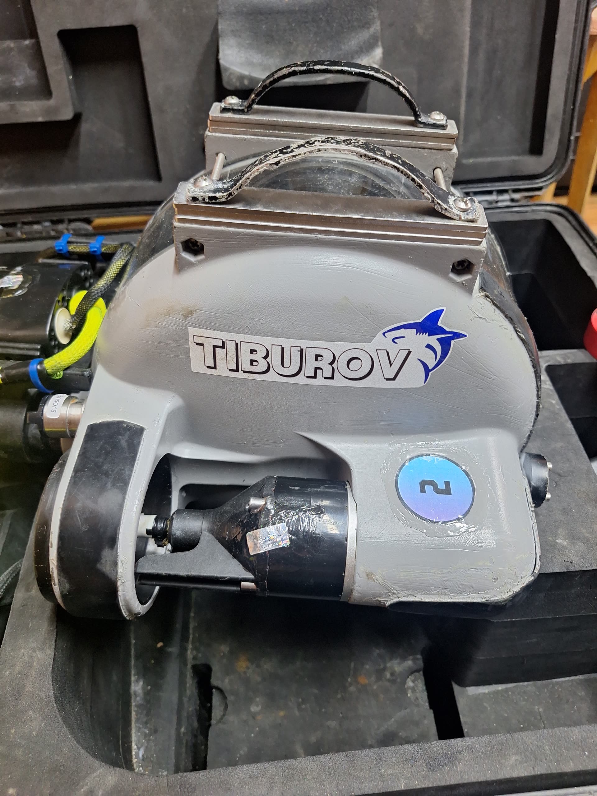 ROV Tiburov — Tiburov Robótica Submarina