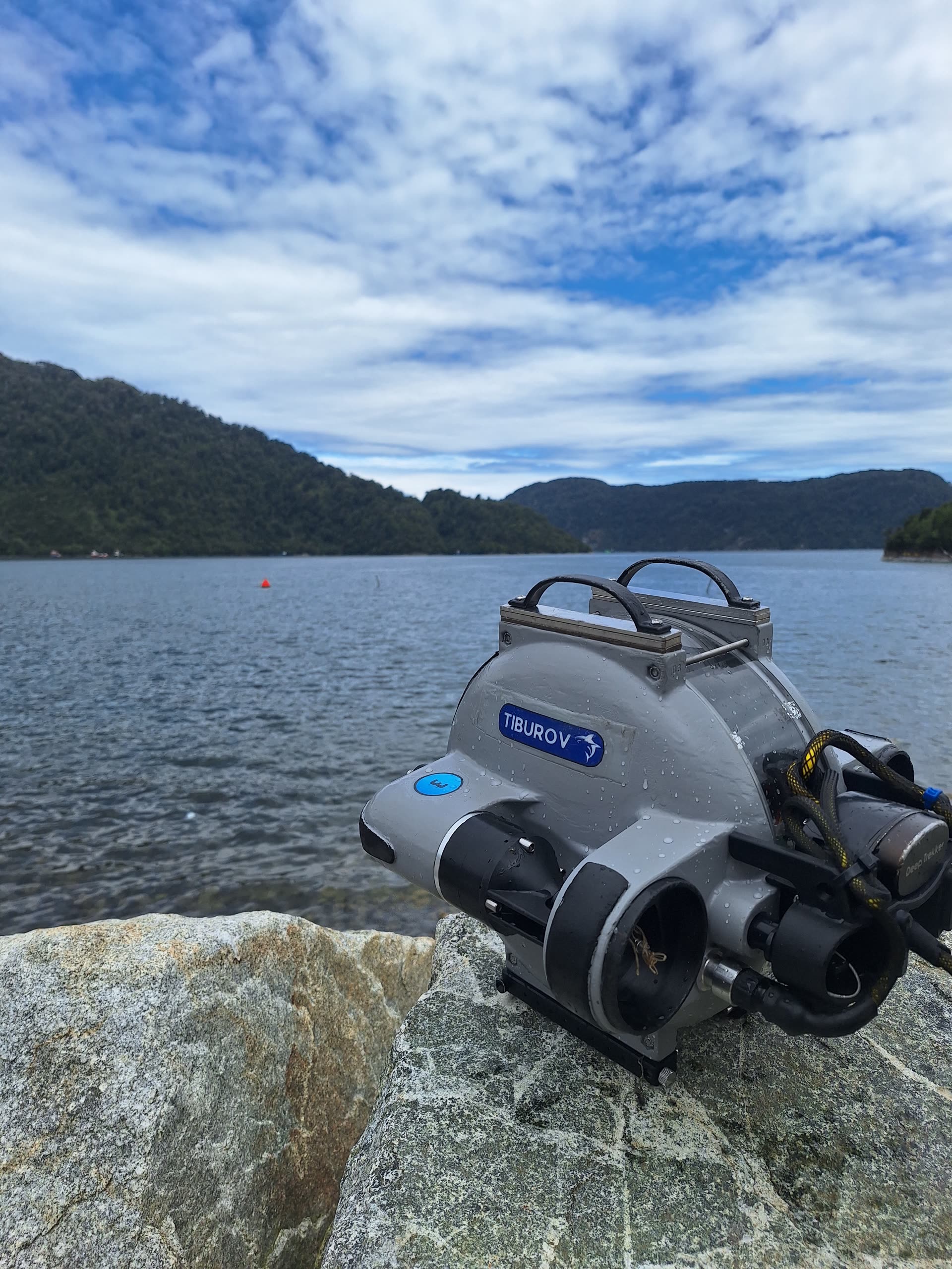 ROV Tiburov — Tiburov Robótica Submarina